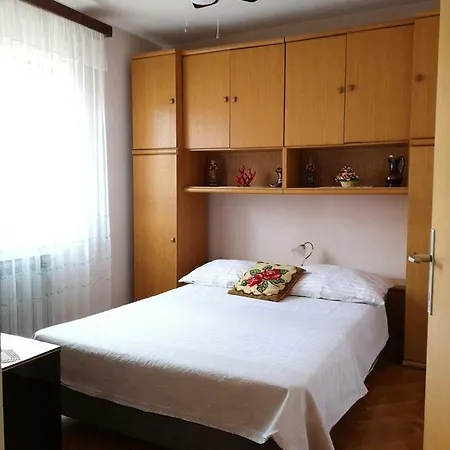 Apartament Naomi's Sunshine *