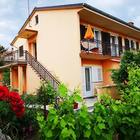 Apartament Naomi's Sunshine Cres