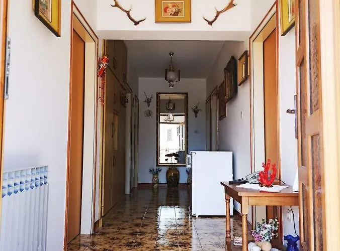 Naomi's Sunshine Apartamento Cres