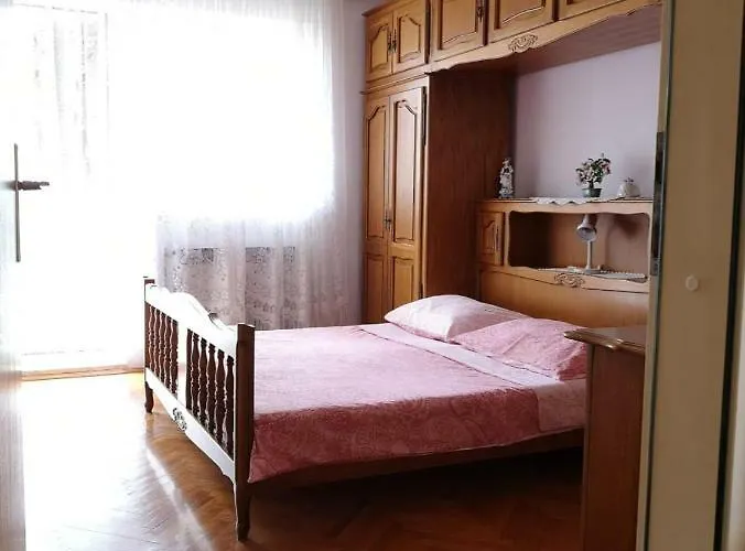 Naomi's Sunshine Apartamento *